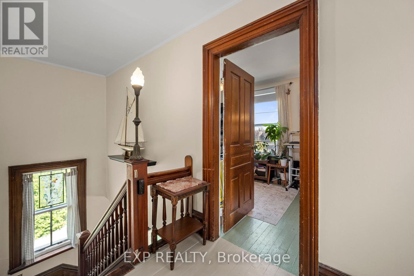 145 High Street Property Photo 20