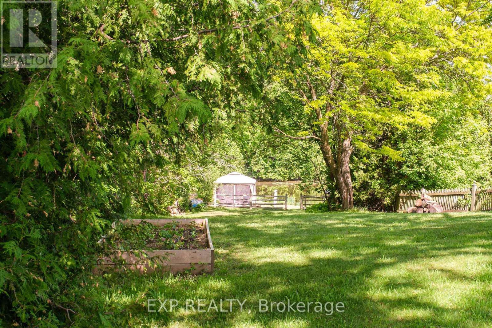 145 High Street Property Photo 38