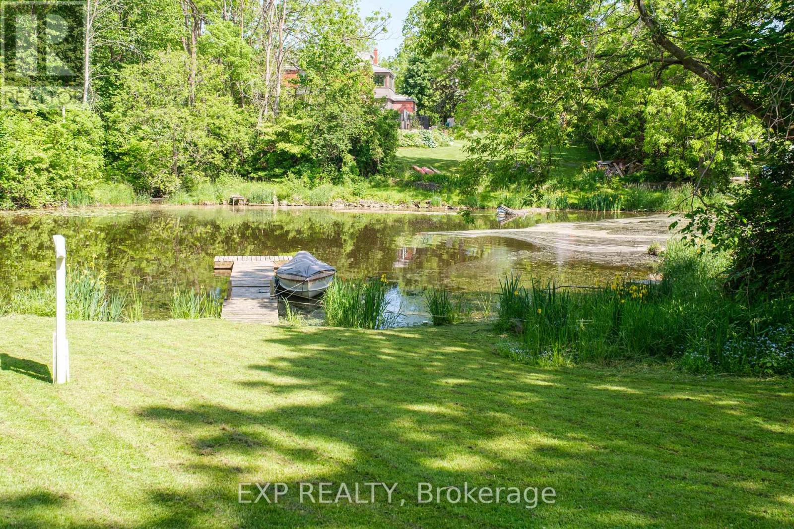 145 High Street Property Photo 43