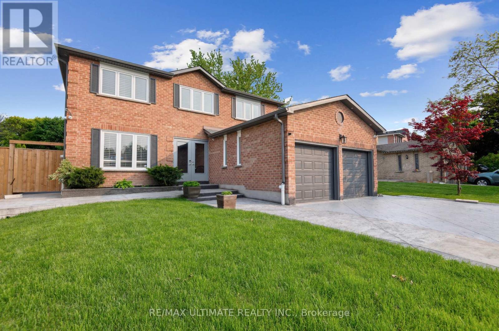 437 Dorchester Street Property Photo 1