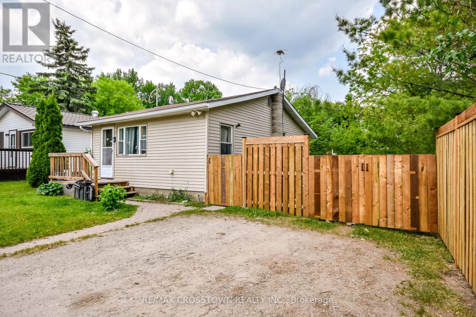 97 Elm Street Property Photo 1