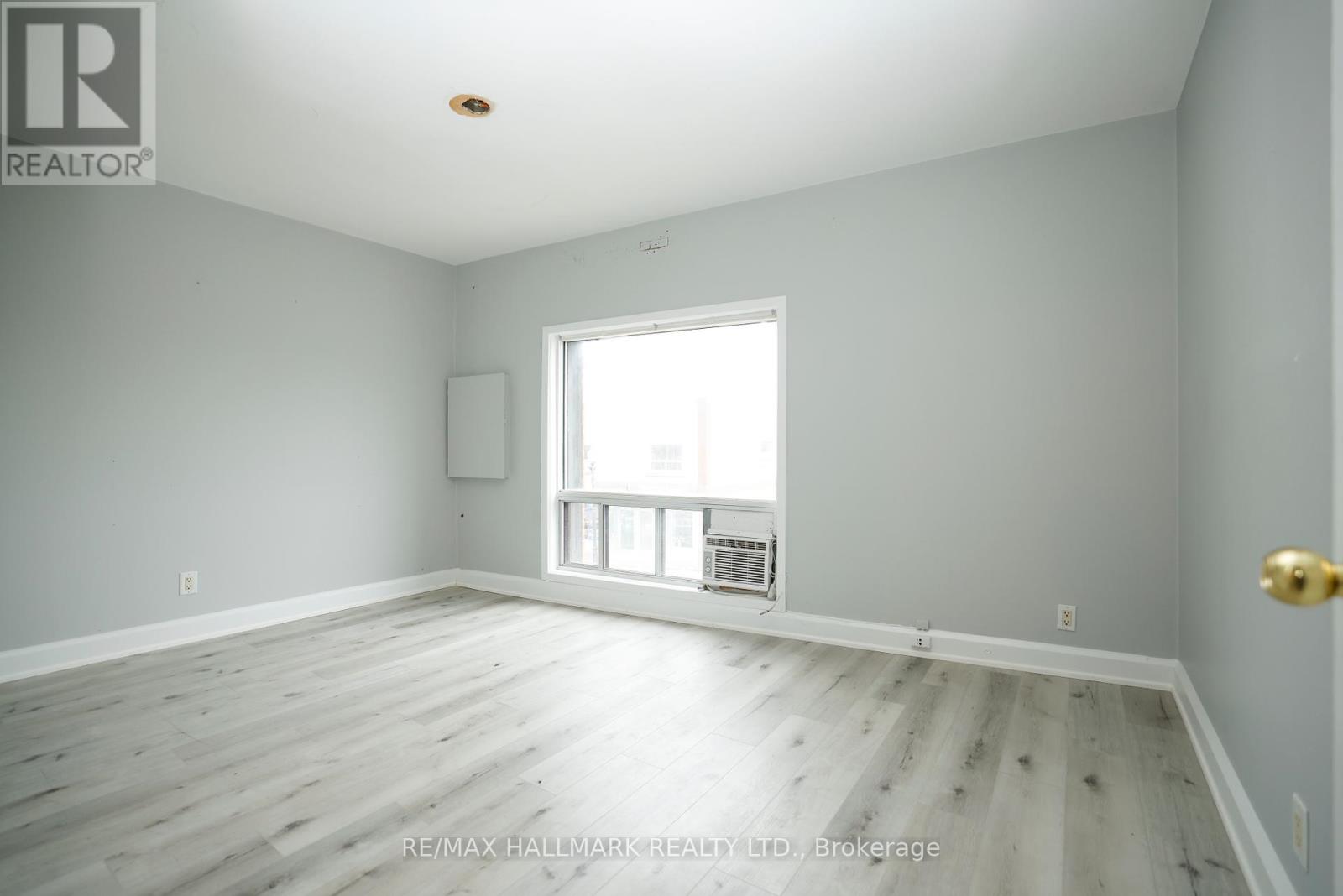 1 - 37 Holland Street Property Photo 1