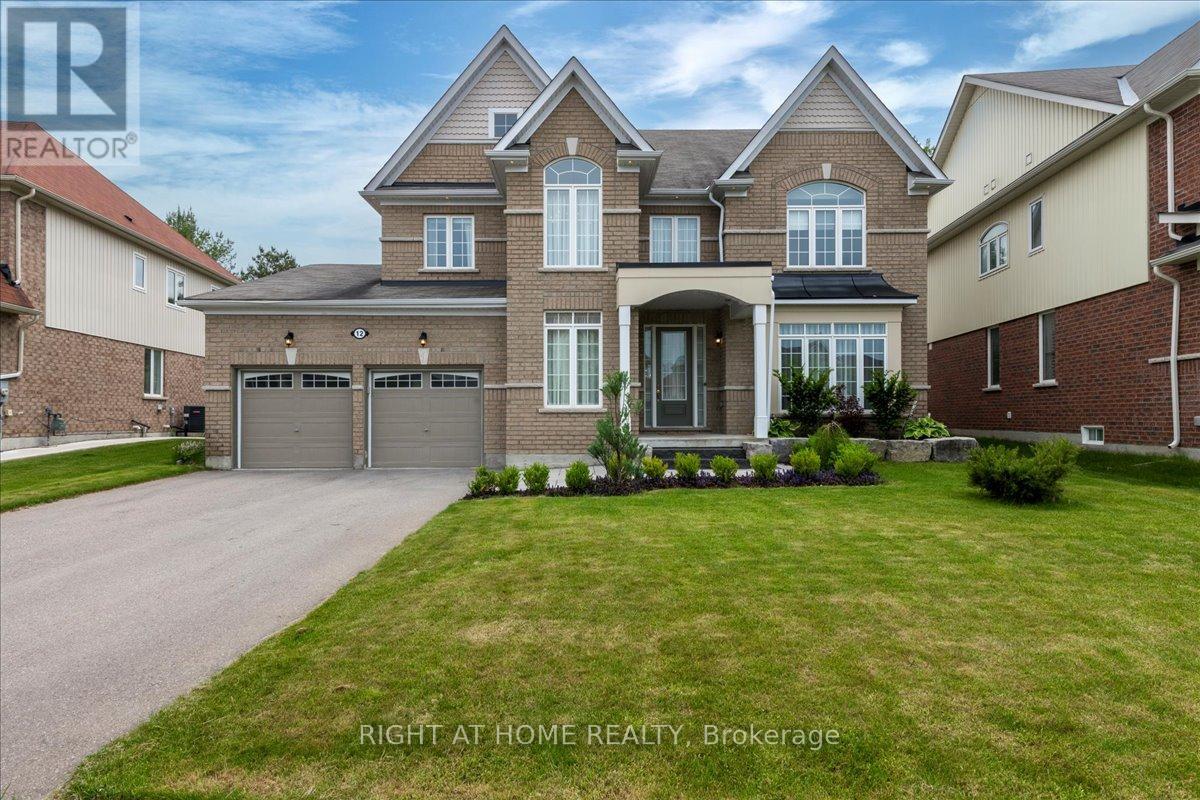 12 Mount Crescent Property Photo 1
