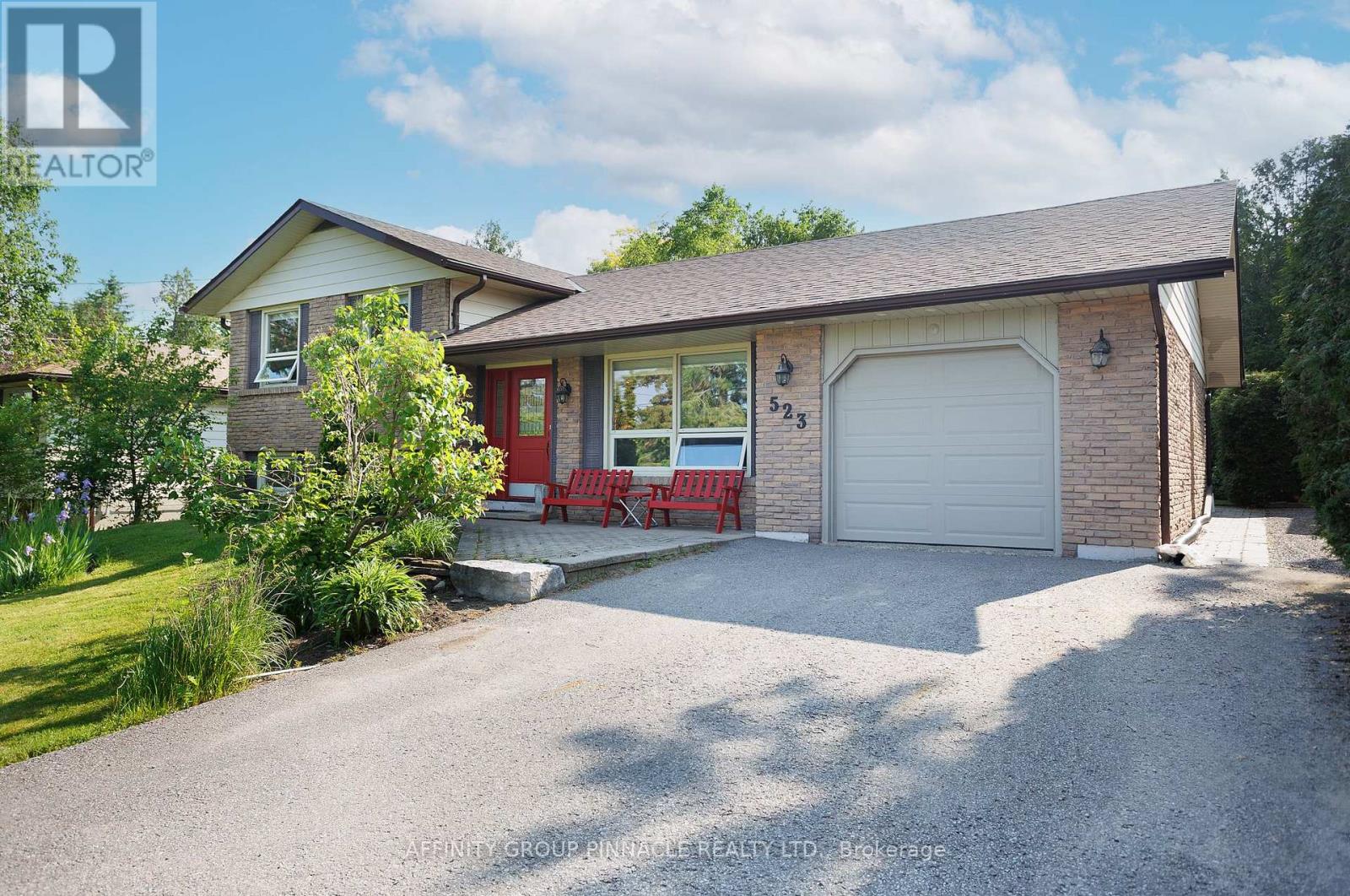 523 George Street Property Photo 1