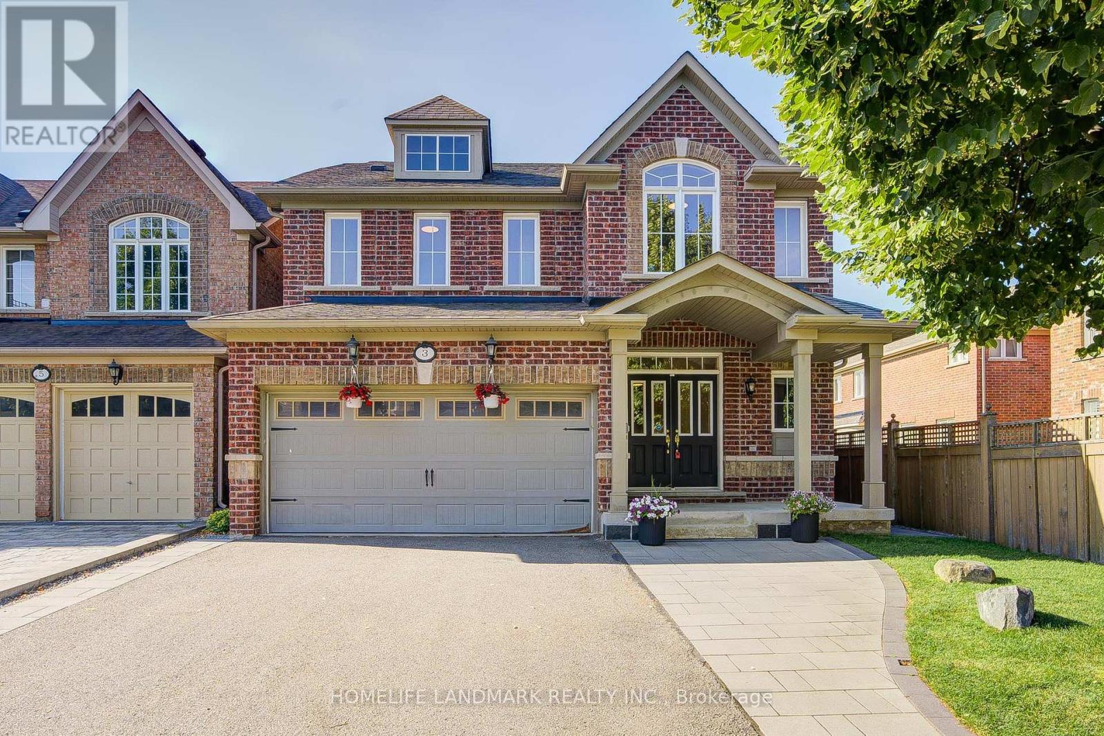 3 WINTAM PLACE Property Photo 1