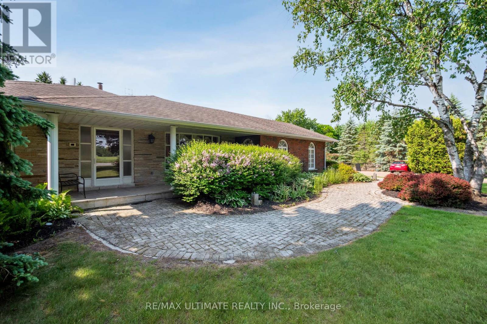 4285 Stouffville Road Property Photo 10