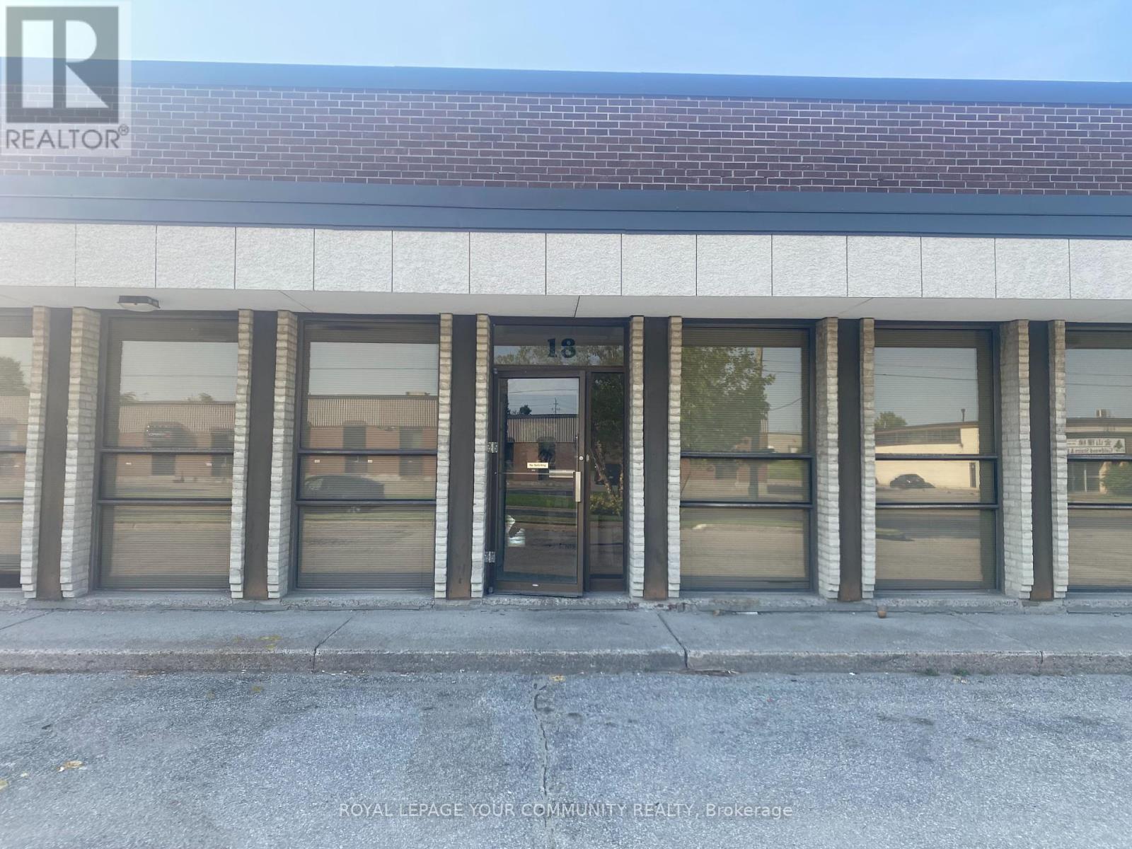 18 Denison Street Property Photo 15