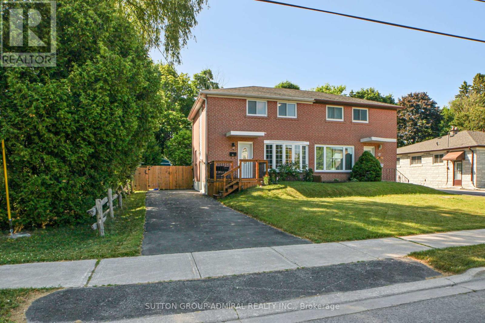 15 Glass Drive Property Photo 1