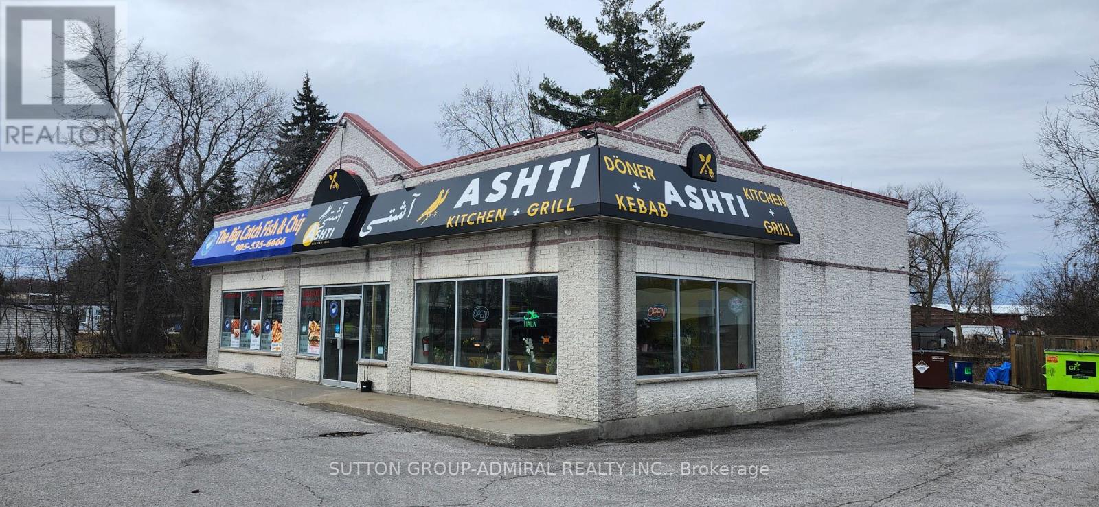 A - 256 THE QUEENSWAY STREET Property Photo 1