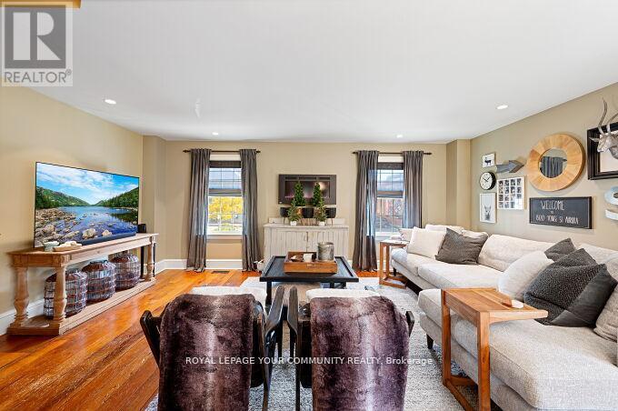 15120 Yonge Street Property Photo 20