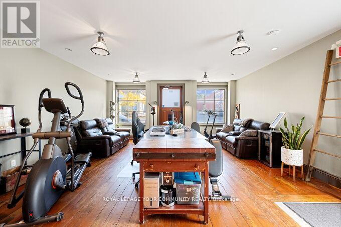 15120 Yonge Street Property Photo 31