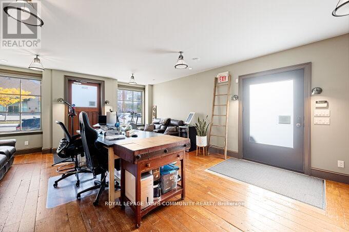 15120 Yonge Street Property Photo 32