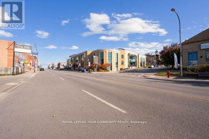 15120 Yonge Street Property Photo 40