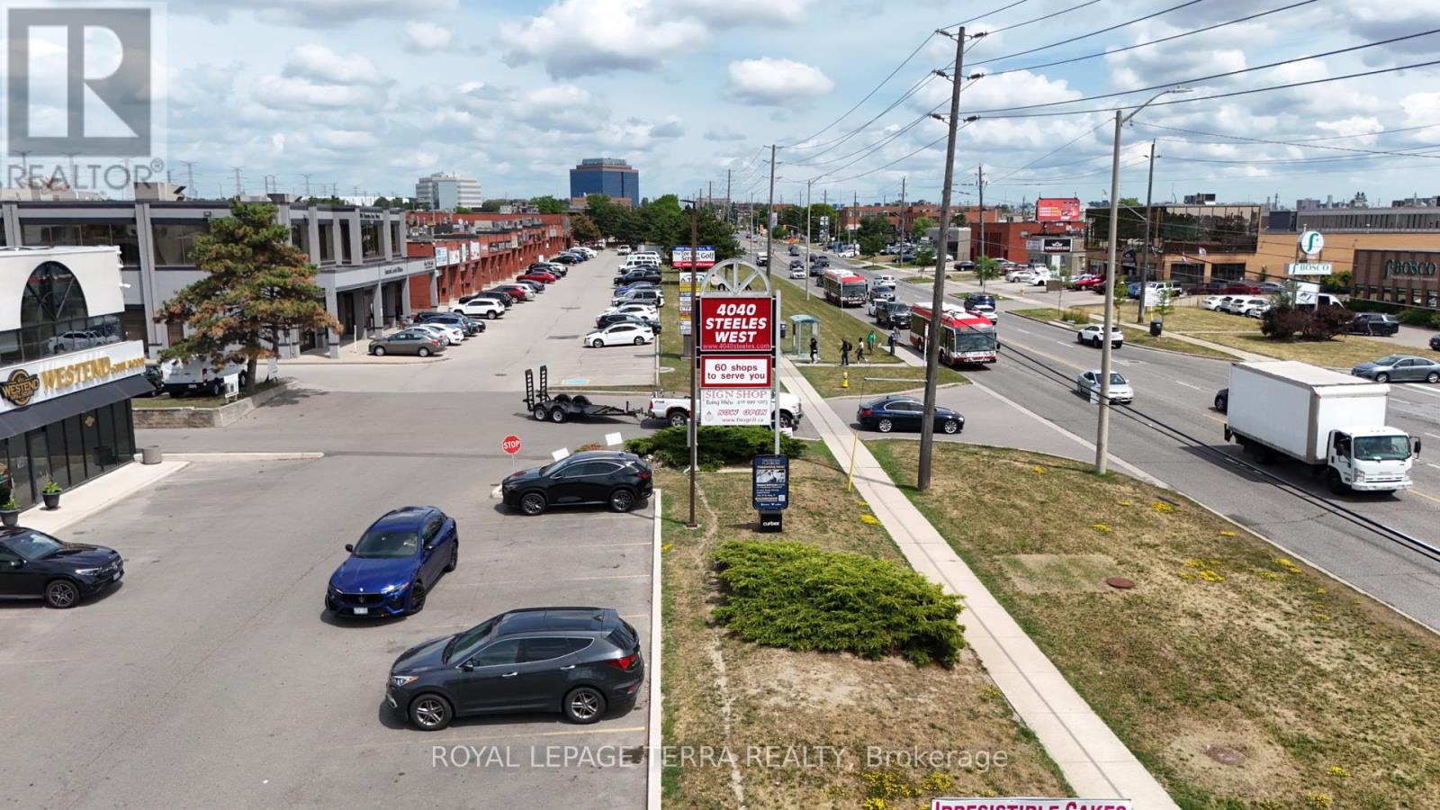 11 & 12 - 4040 Steeles Avenue W Property Photo 5