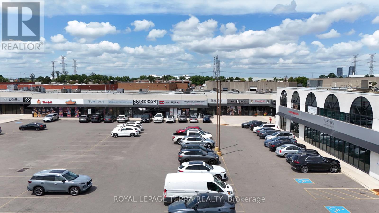 11 & 12 - 4040 Steeles Avenue W Property Photo 25