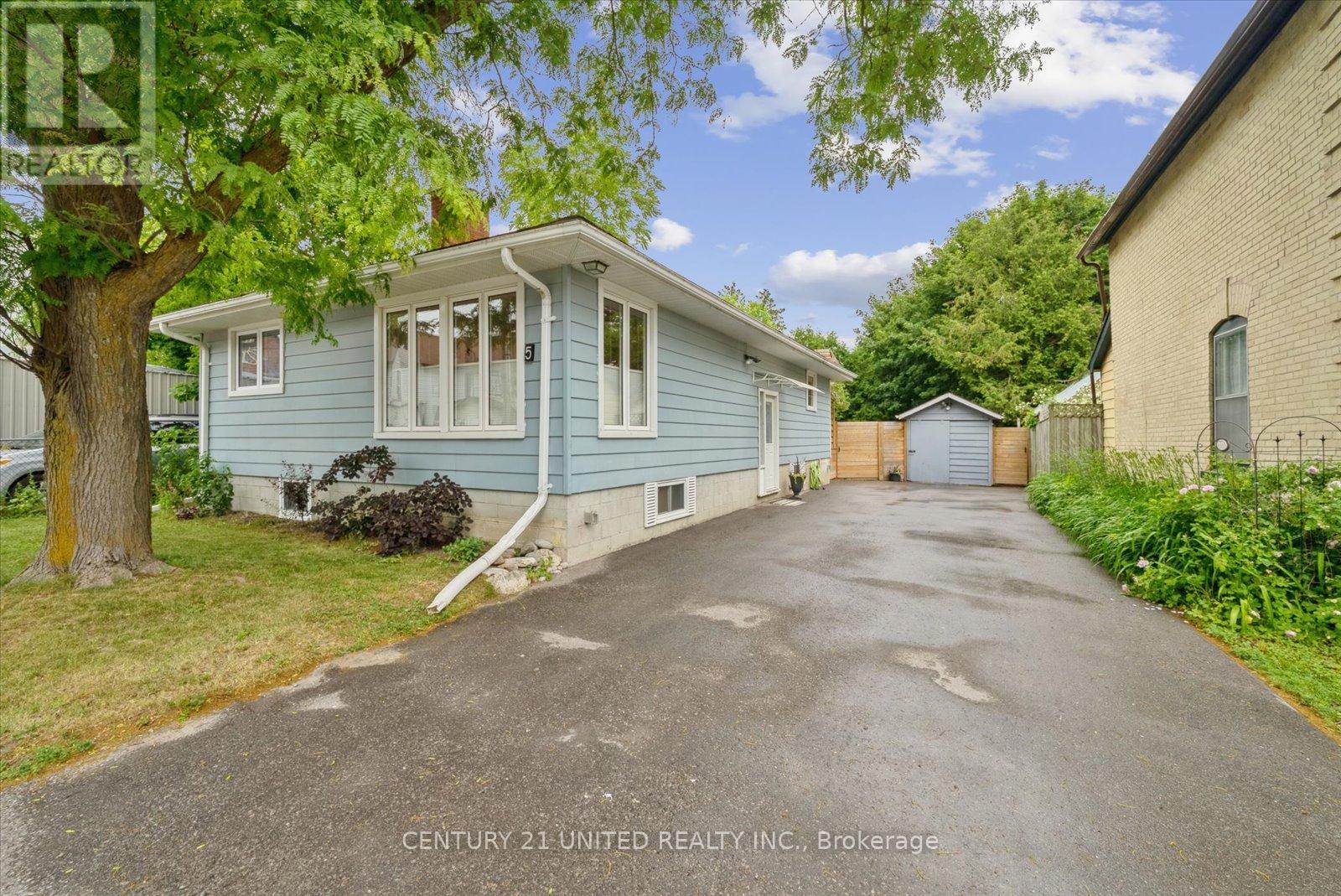 5 Church Street S Property Photo 1