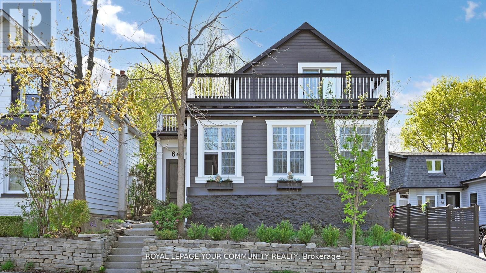 64 Machell Avenue Property Photo 1