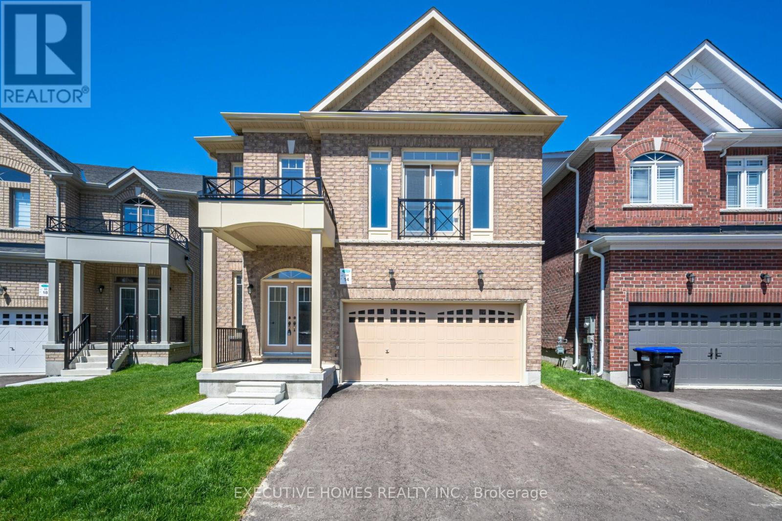14 Mac Campbell Way Property Photo 1