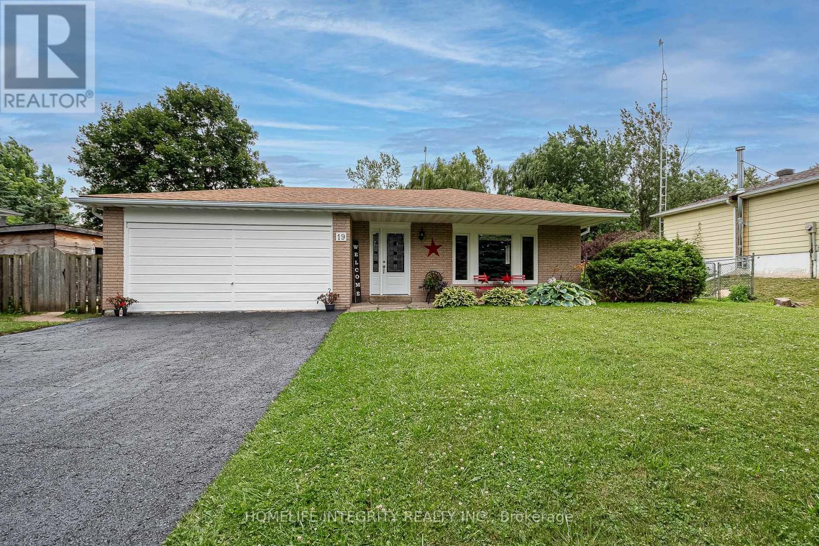 19 JAMIESON DRIVE