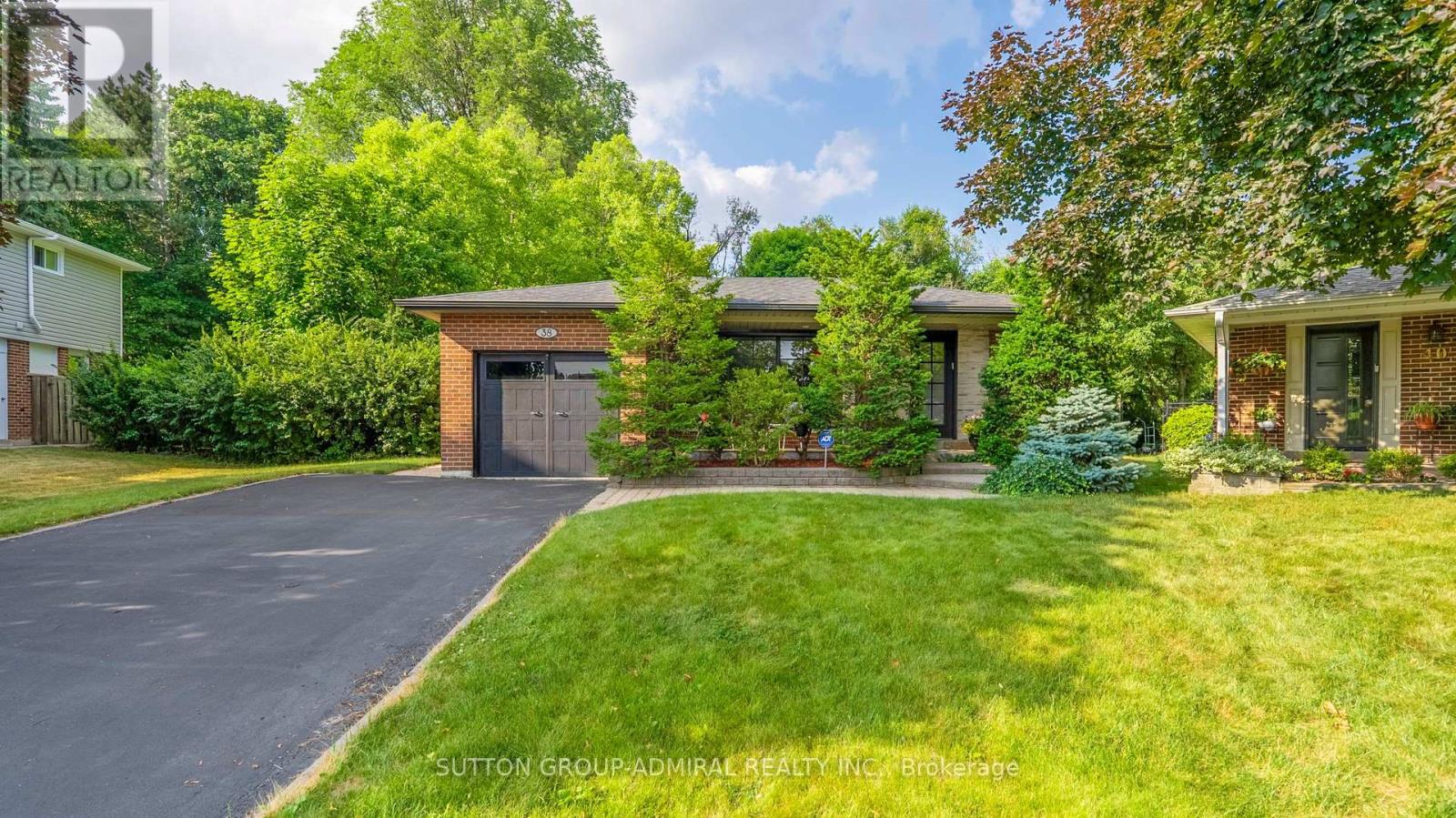 38 Blue Spruce Lane Property Photo 1