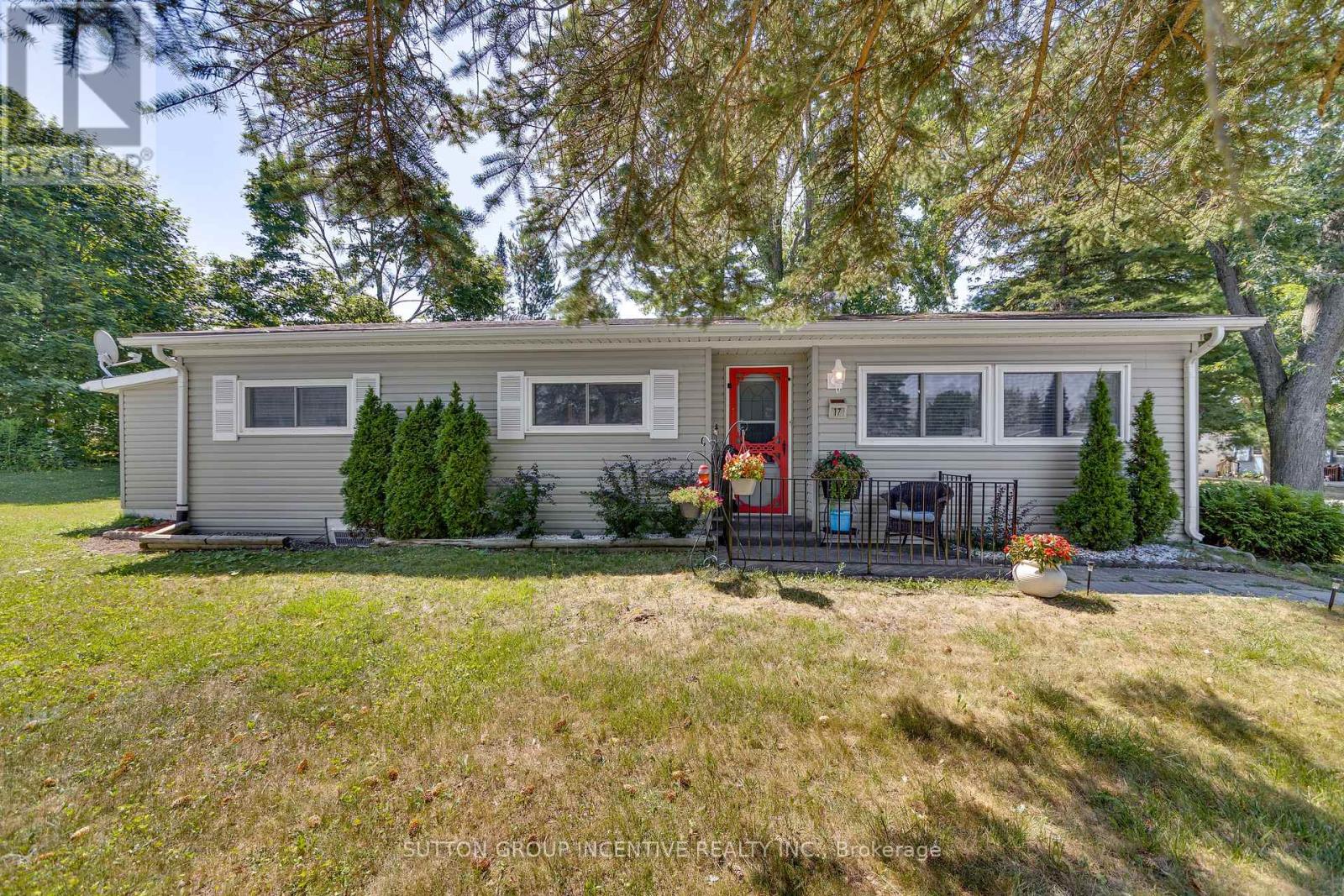 17 Weeping Willow Drive Property Photo 1
