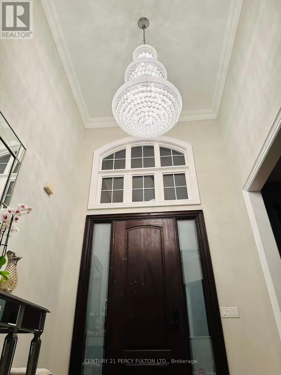 19 Sir Giancarlo Court Property Photo 5