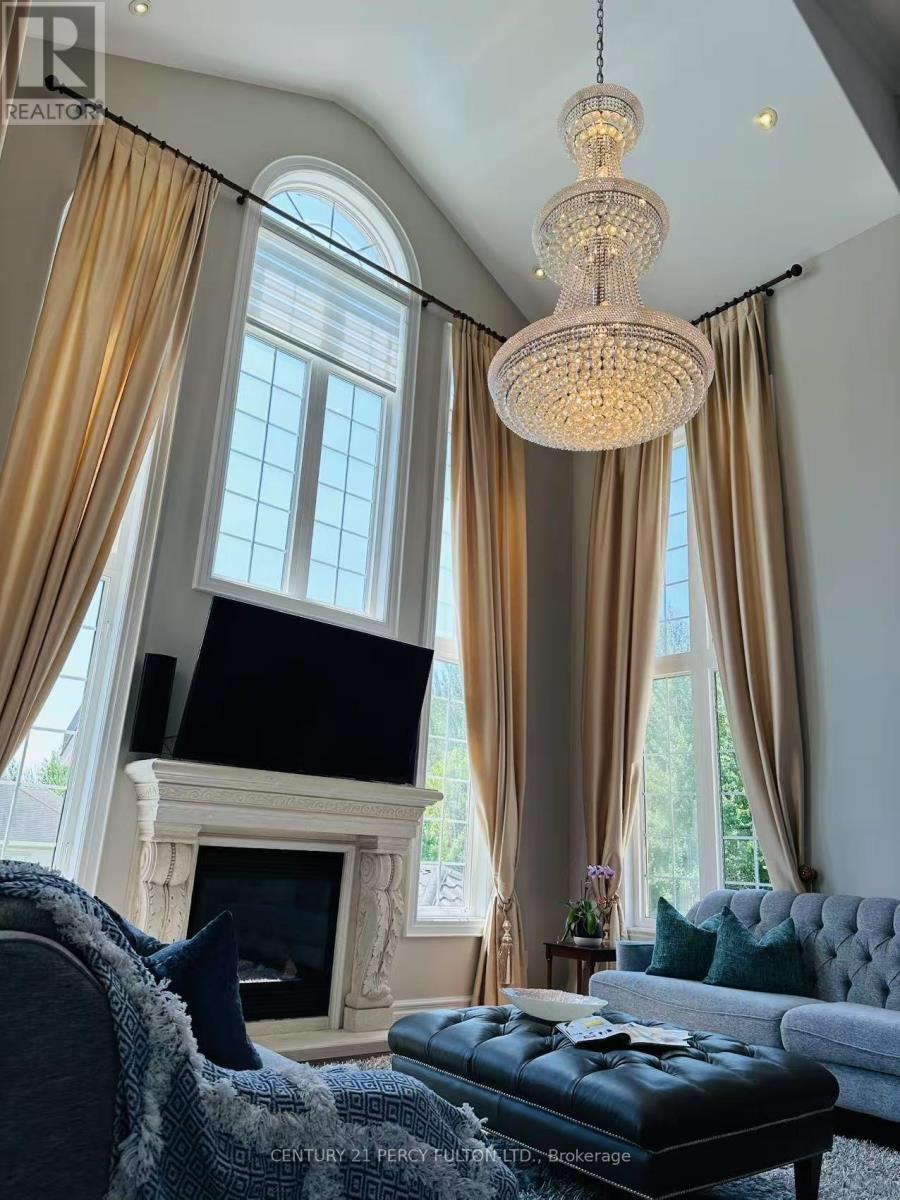 19 Sir Giancarlo Court Property Photo 14