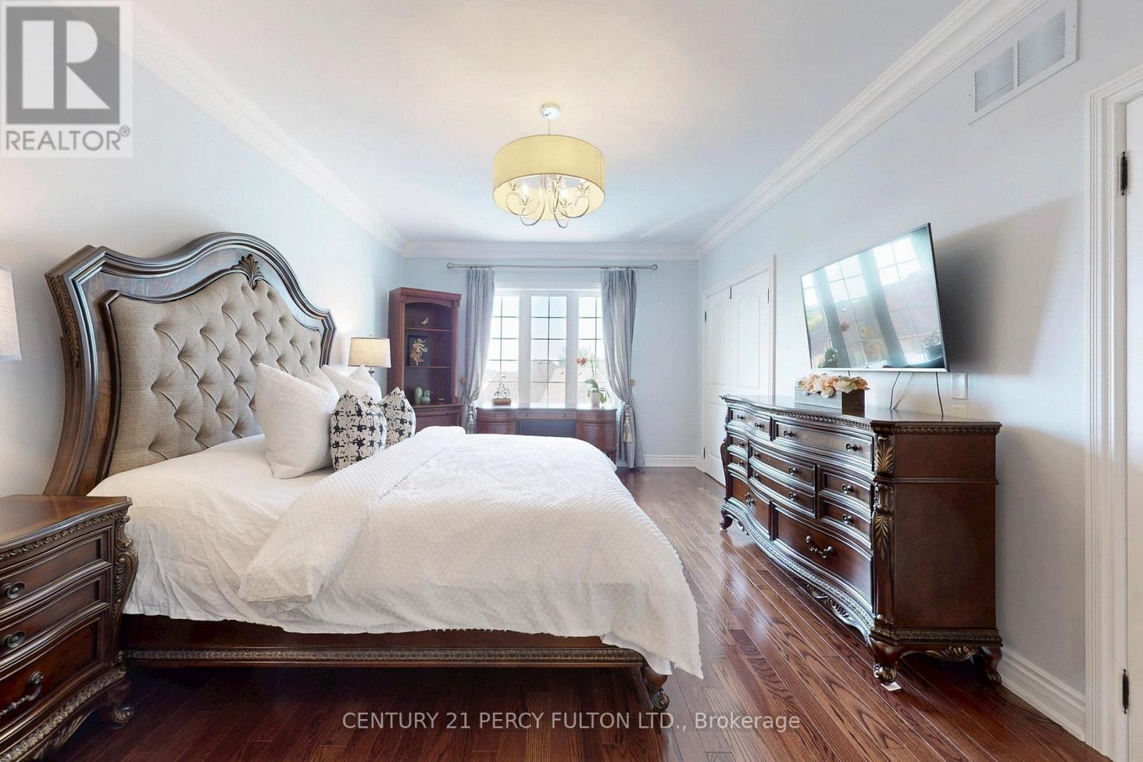 19 Sir Giancarlo Court Property Photo 23