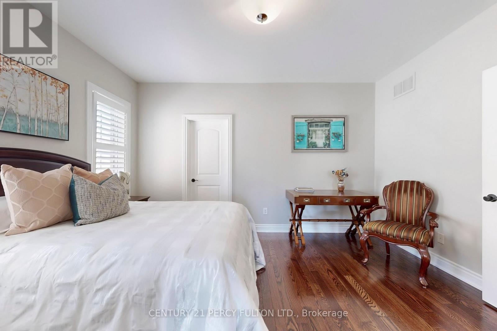 19 Sir Giancarlo Court Property Photo 27