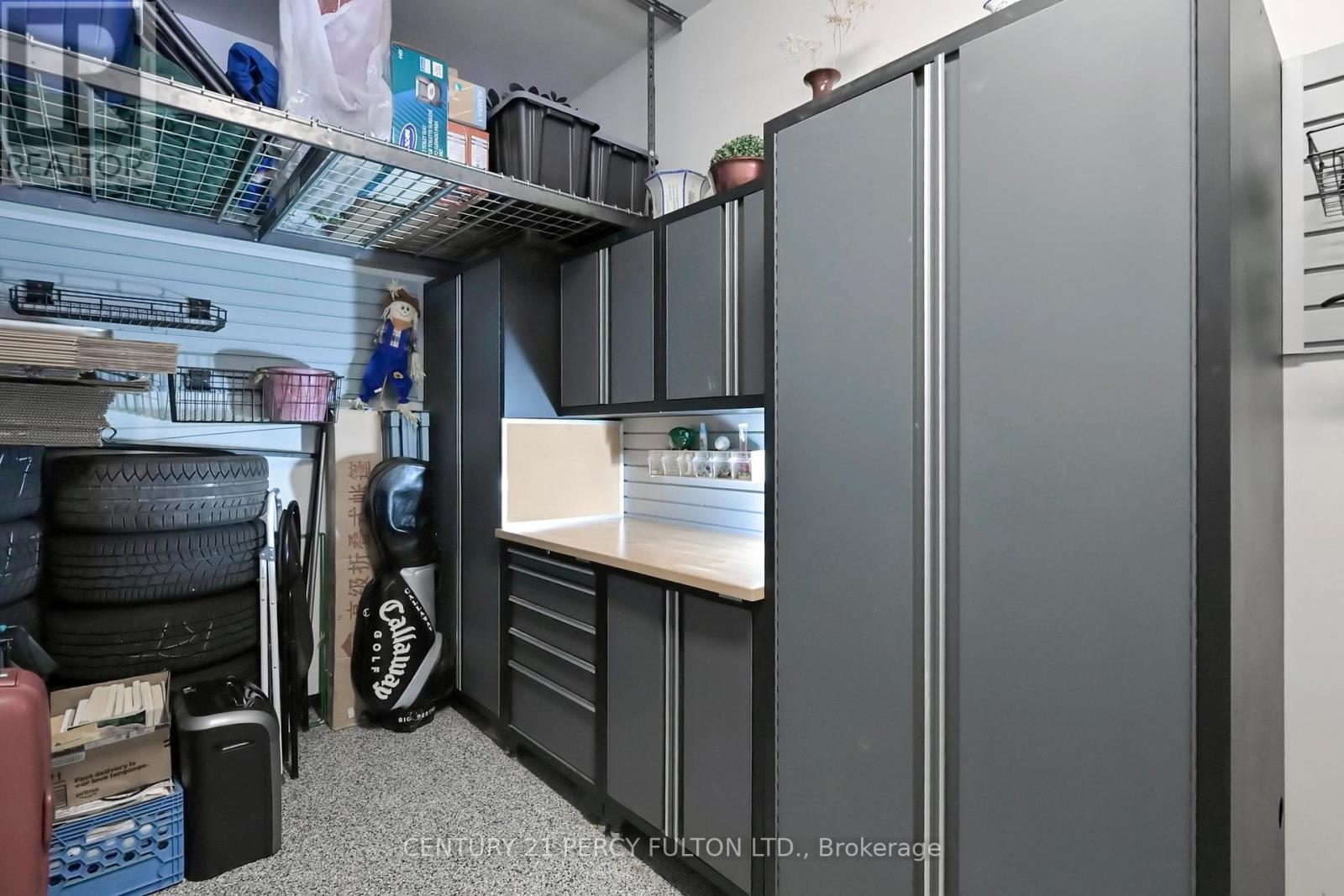 19 Sir Giancarlo Court Property Photo 37