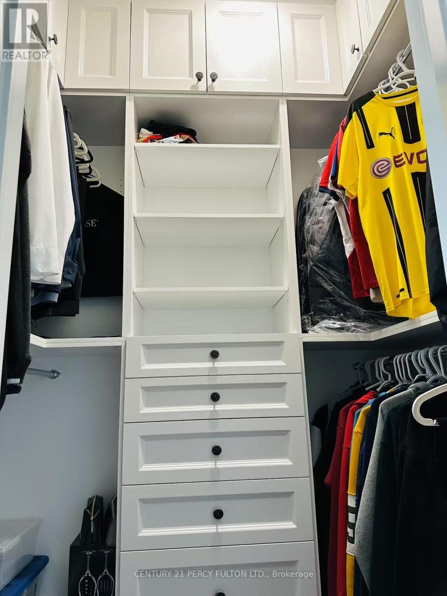 19 Sir Giancarlo Court Property Photo 41