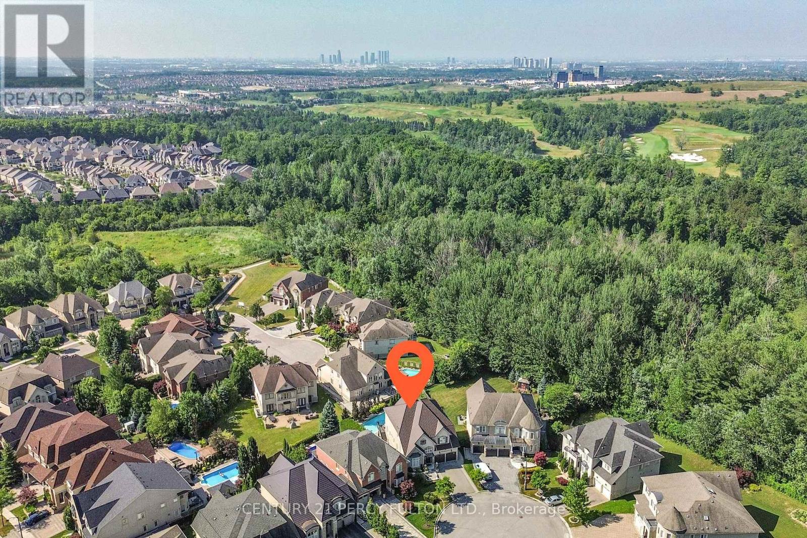 19 Sir Giancarlo Court Property Photo 50