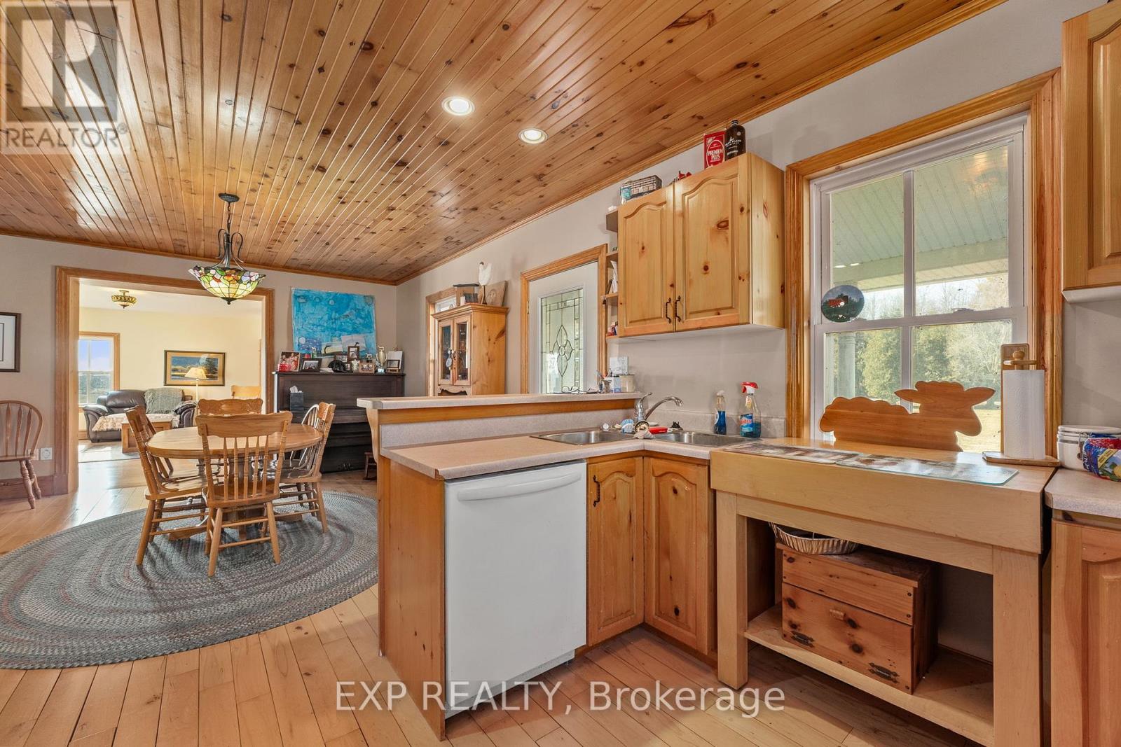 8923 Morning Glory Road Property Photo 18