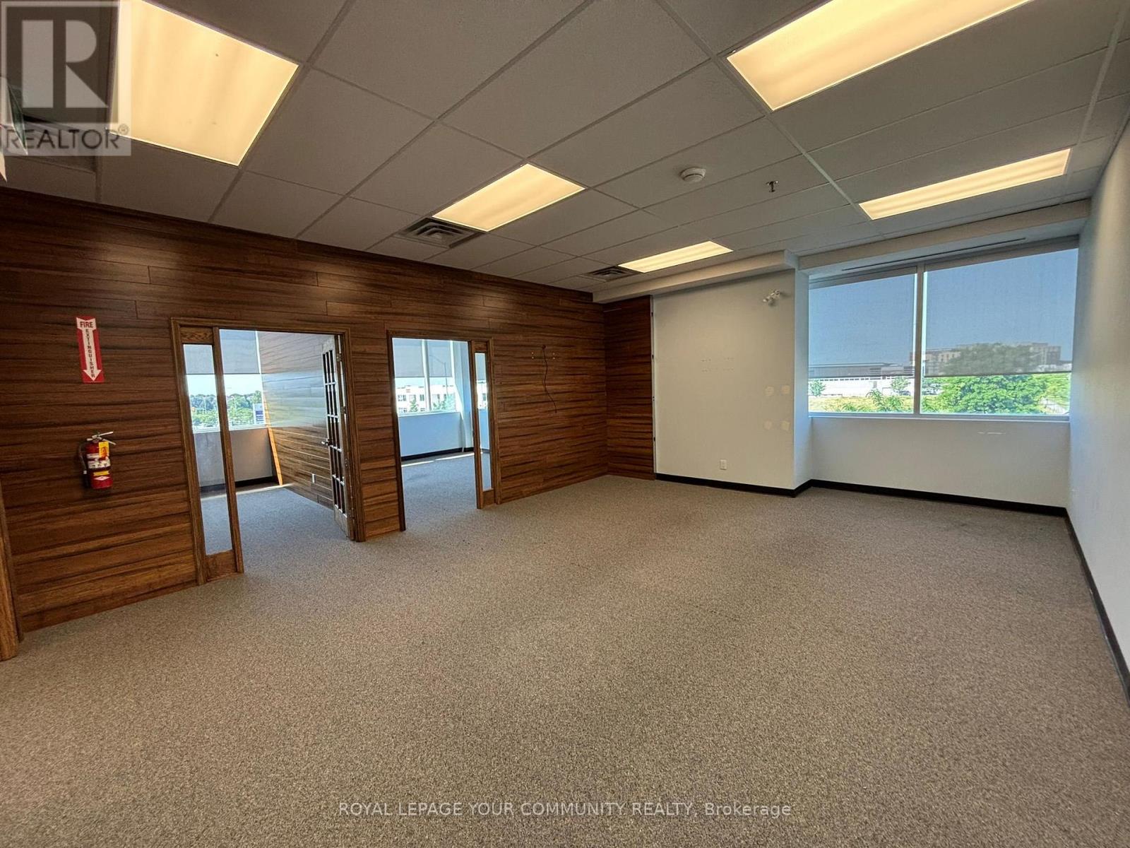 200 C - 175 Mostar Street Property Photo 10