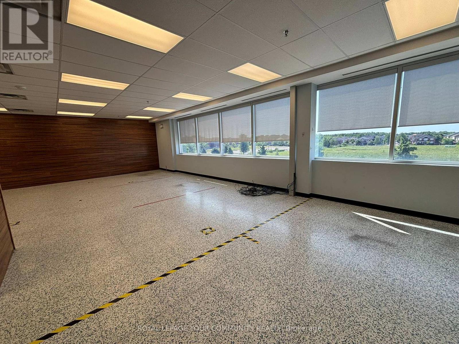 200 C - 175 Mostar Street Property Photo 12