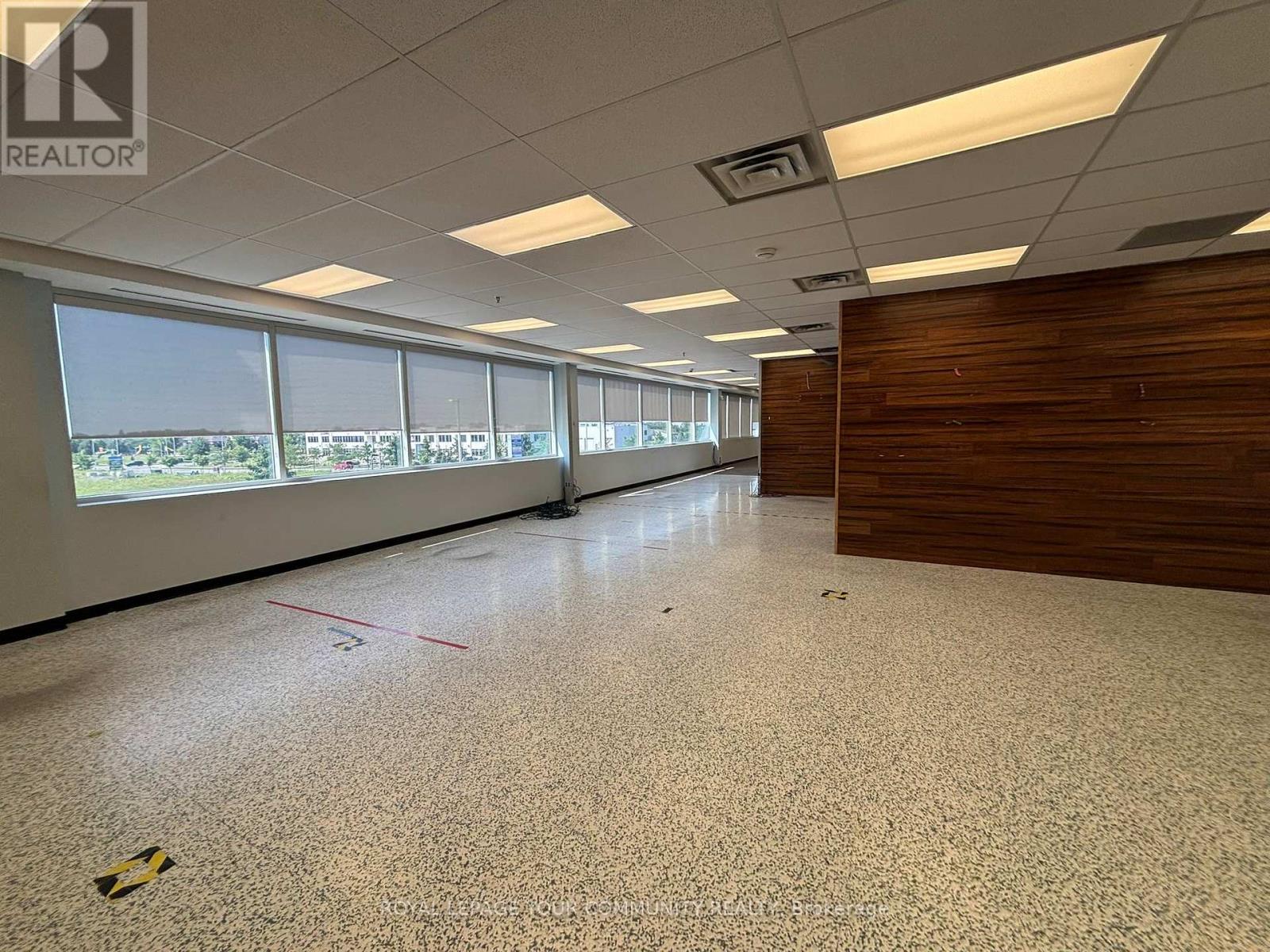 200 C - 175 Mostar Street Property Photo 13