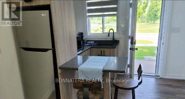 687 Innisfil Beach Road Property Photo 25