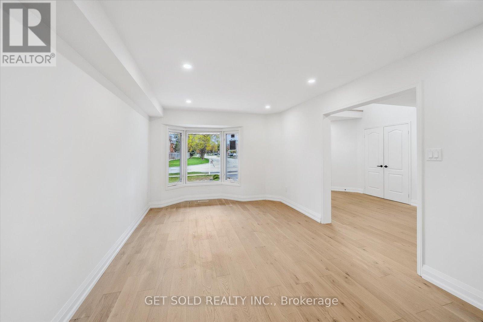 27 Edenbridge Drive Property Photo 5
