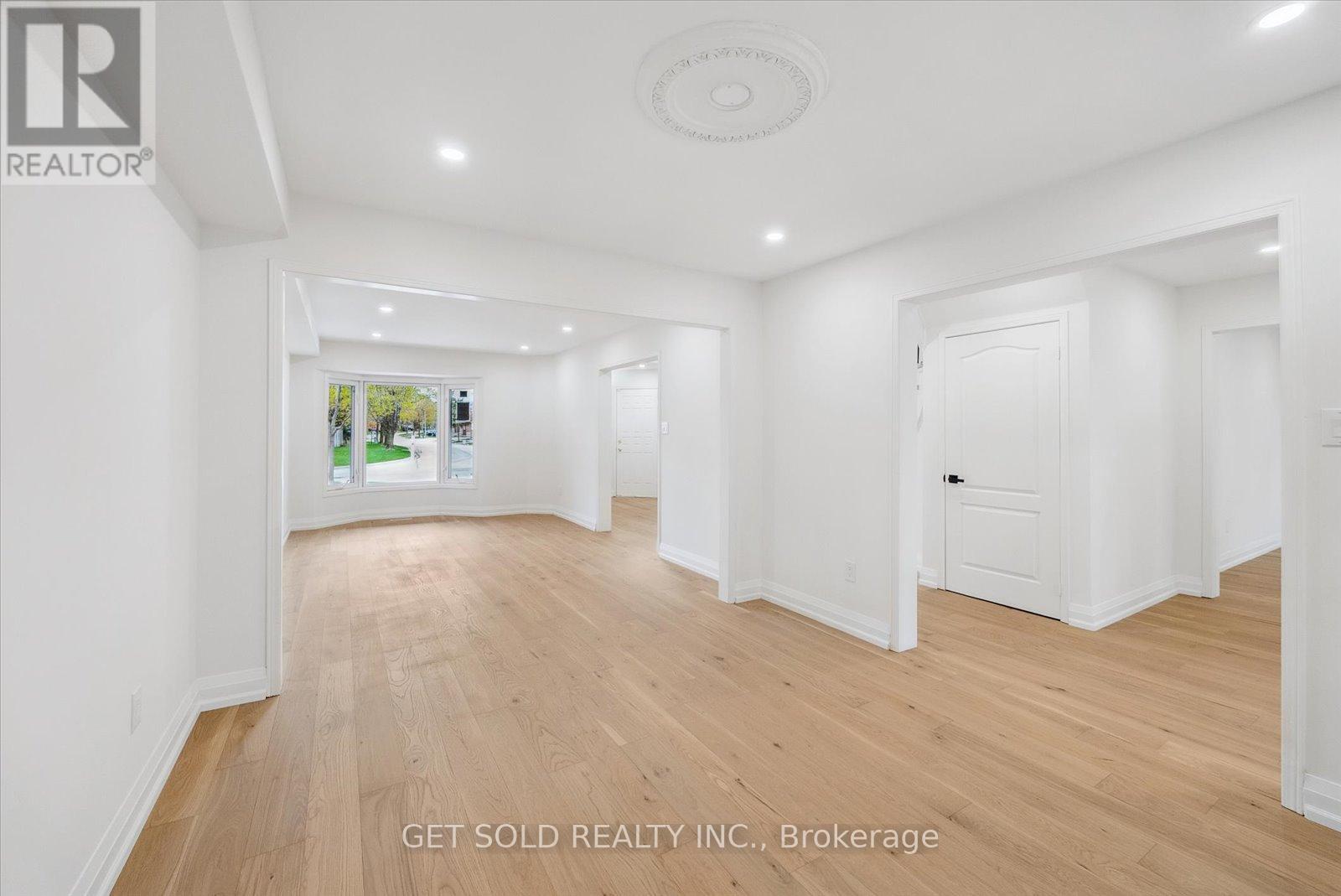 27 Edenbridge Drive Property Photo 8