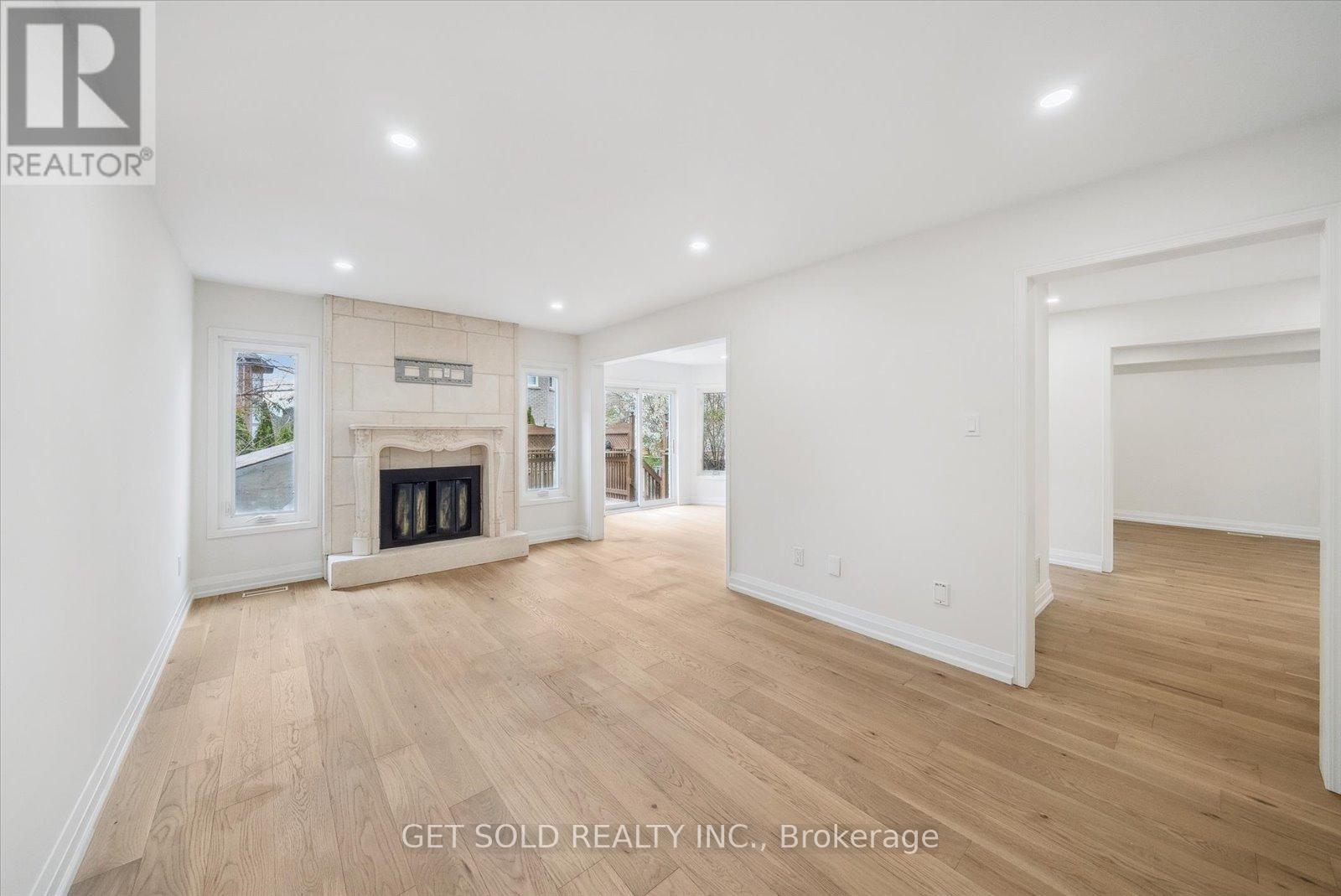 27 Edenbridge Drive Property Photo 10