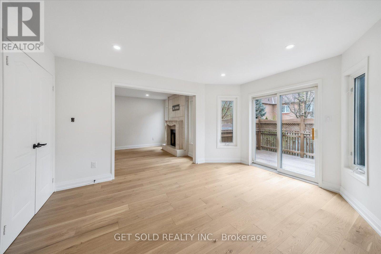 27 Edenbridge Drive Property Photo 11