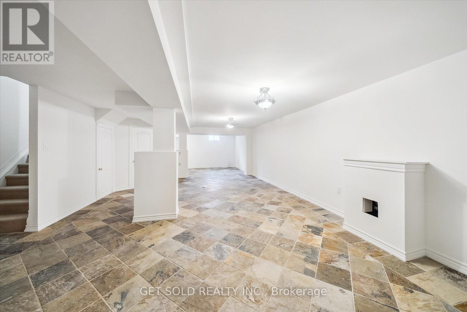 27 Edenbridge Drive Property Photo 39