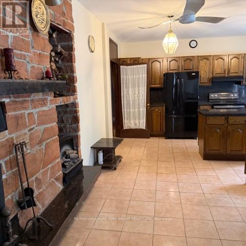 245 Davis Drive Property Photo 8