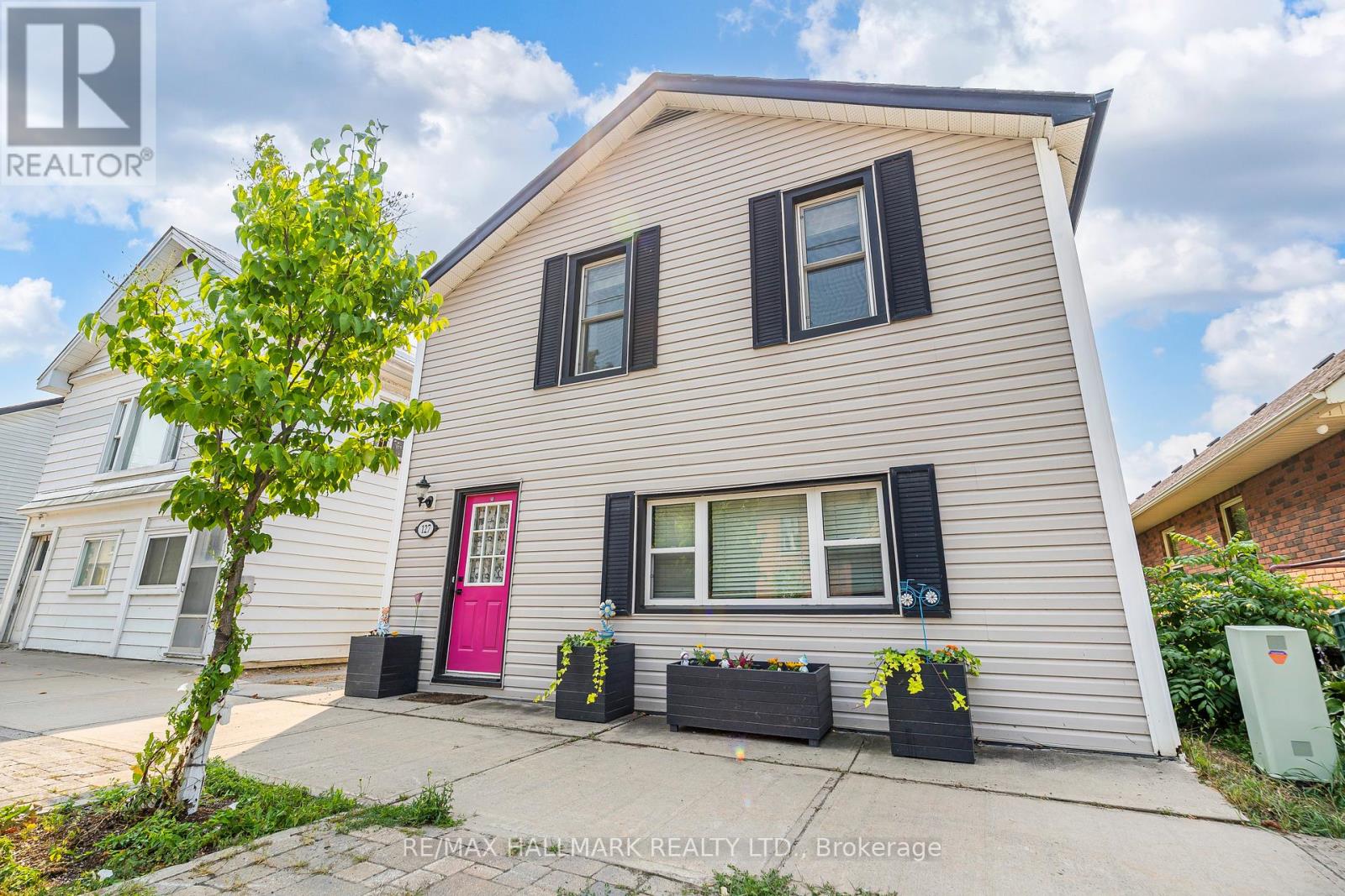 127 River Street Property Photo 1