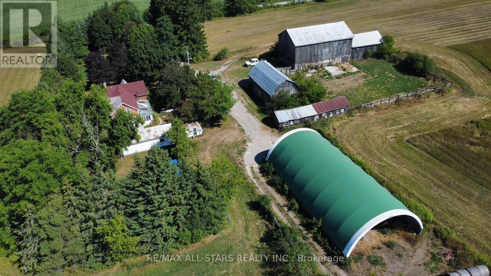 2320 Brock Concession 11 Road Property Photo 1