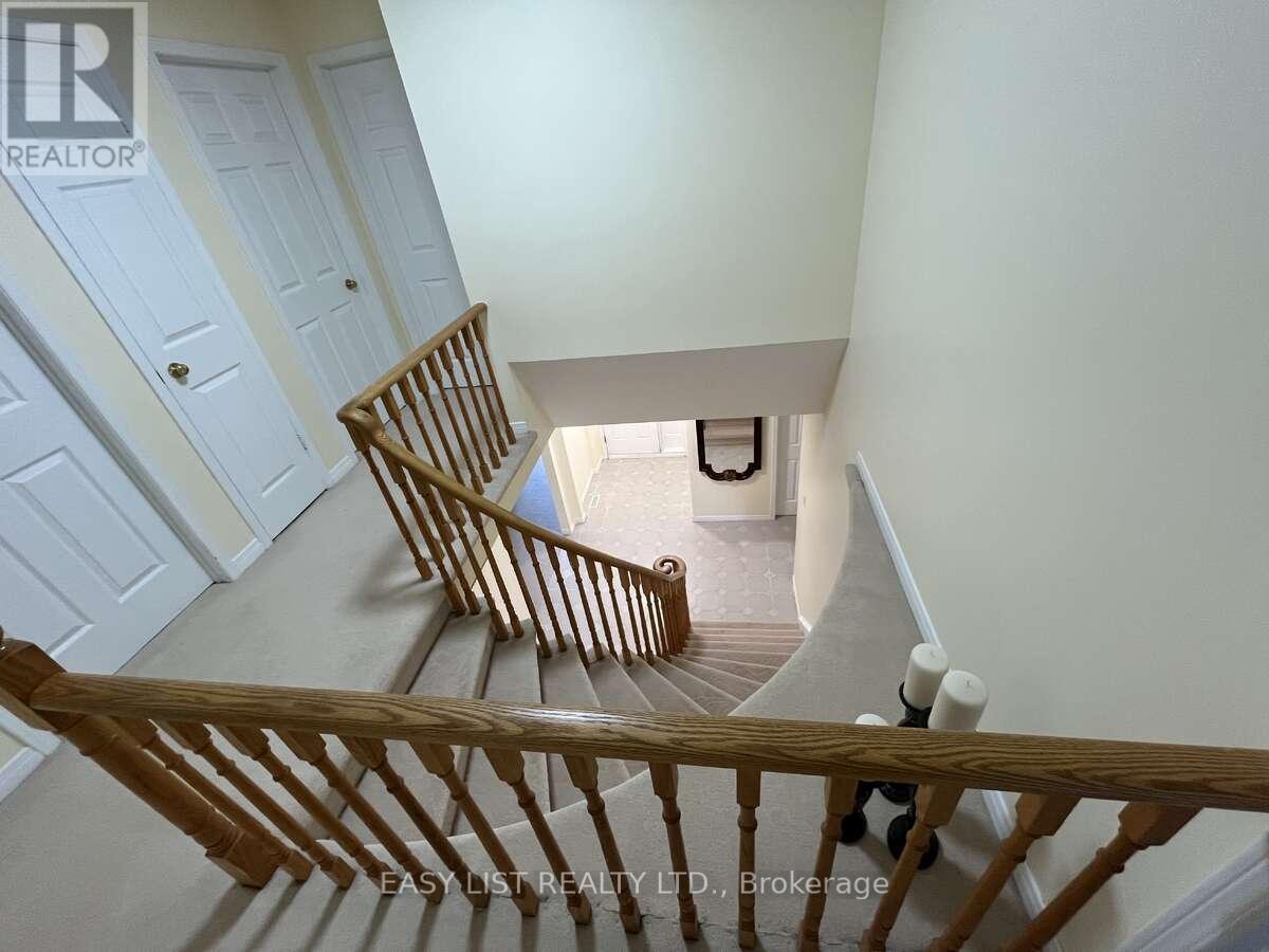 102 Burwell Crescent Property Photo 20
