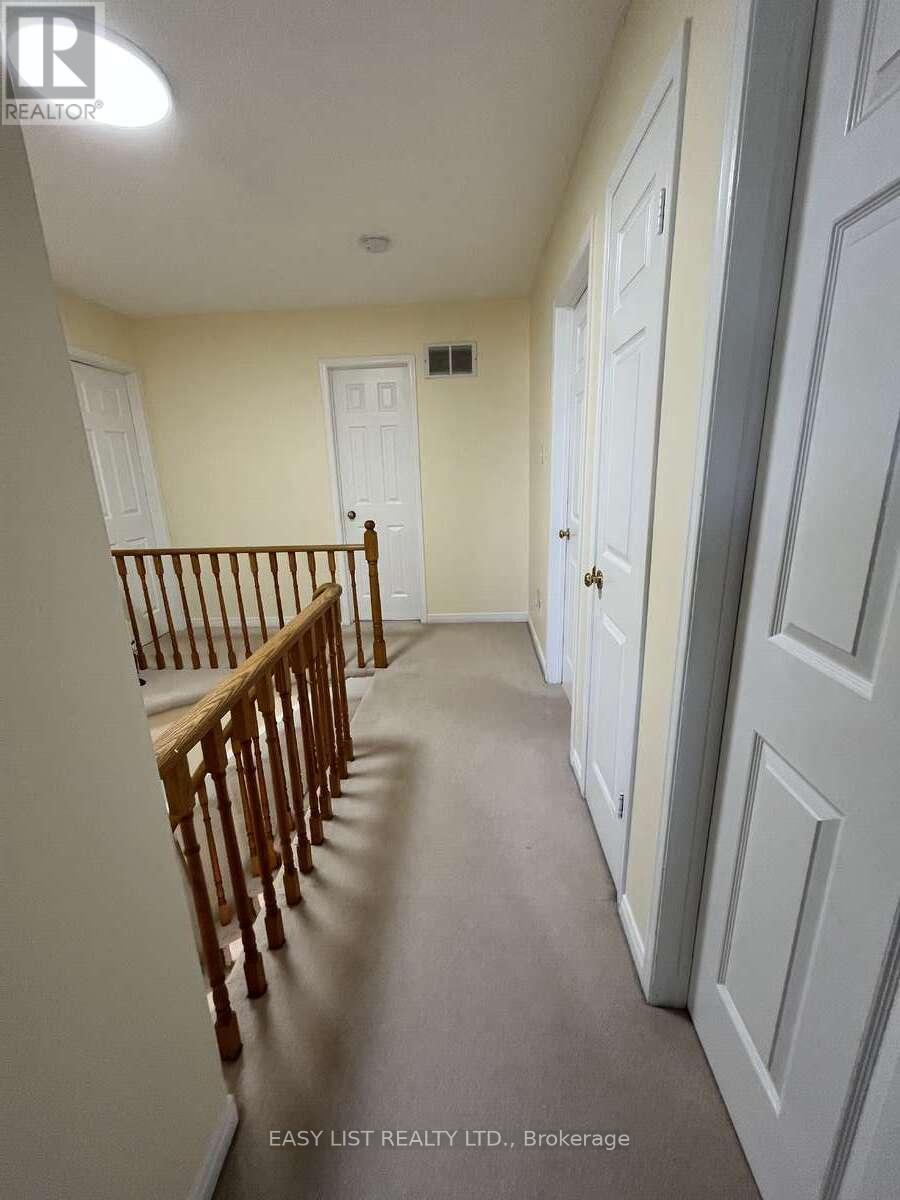 102 Burwell Crescent Property Photo 25