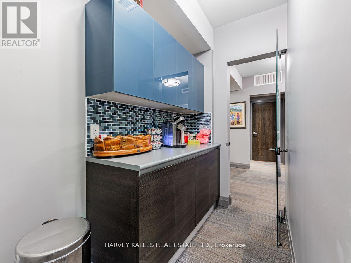 80 Centre Street Property Photo 21