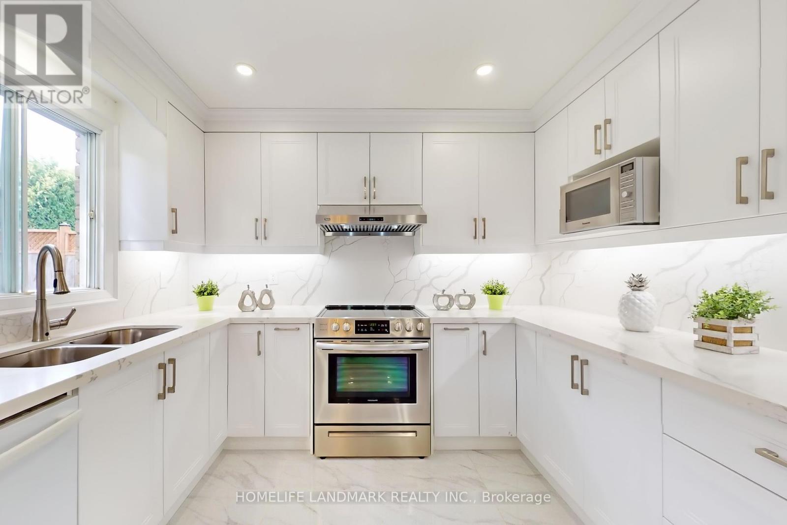 65 Rosemount Avenue Property Photo 18