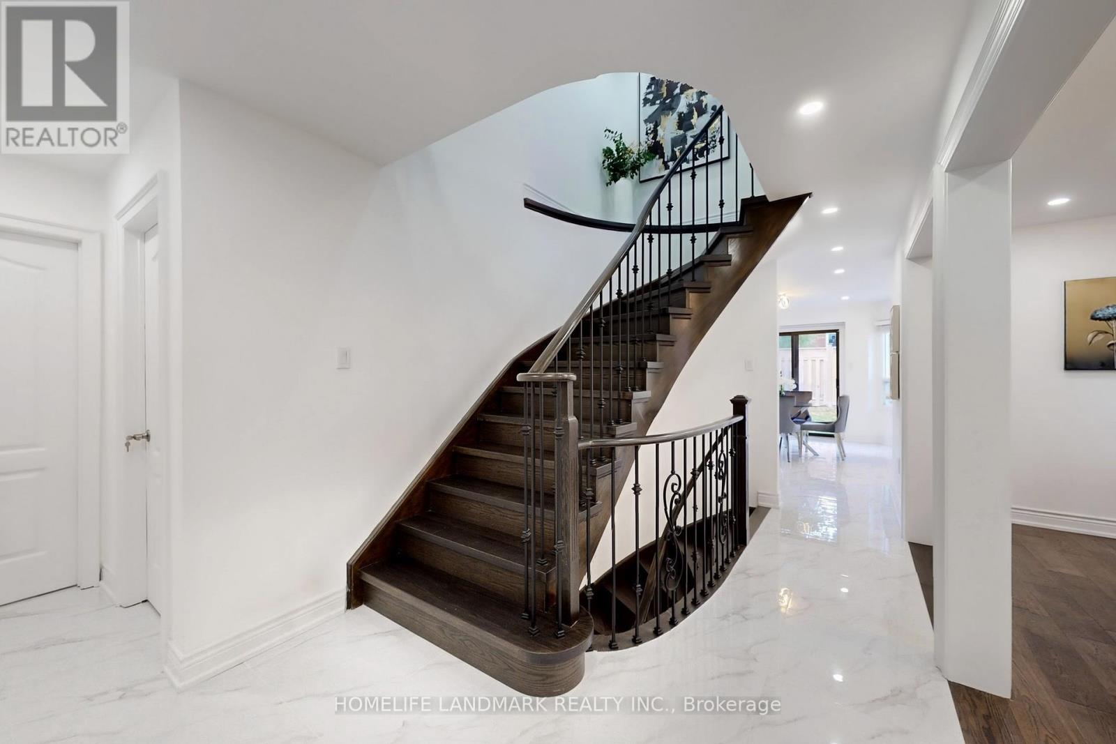 65 Rosemount Avenue Property Photo 20